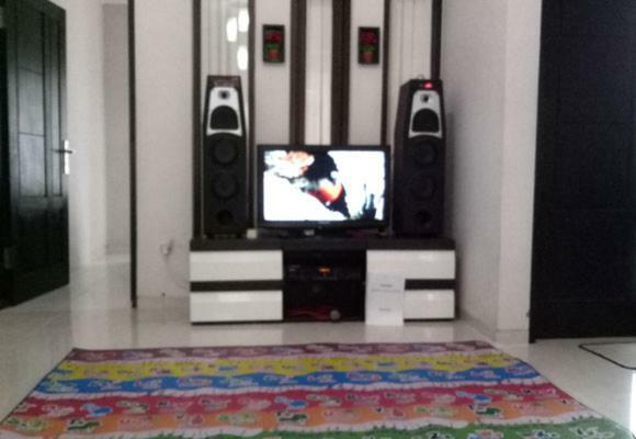 Villa Unique Mutiara Panderman บาตู ภายนอก รูปภาพ